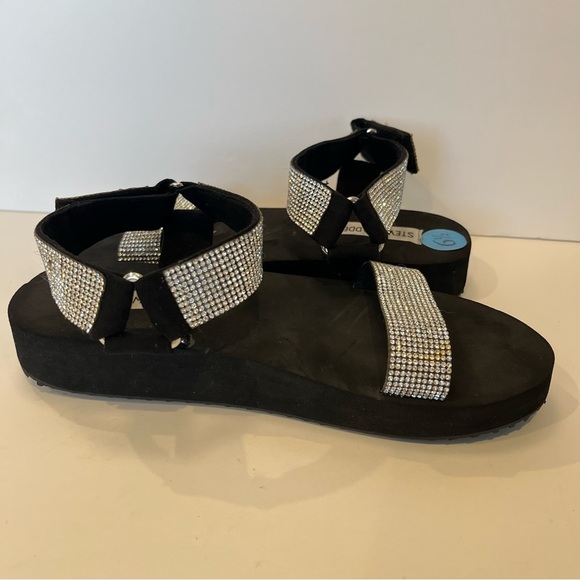 Steve Madden Sandals Size 6.5 Rhinestone Straps Velcro Rubber Black Bride Comfy - Picture 6 of 10